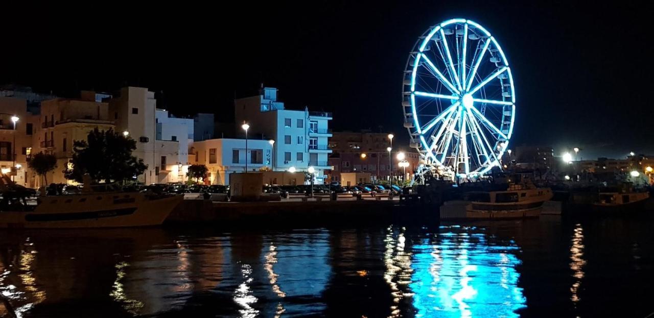 Casetta Sul Porto Antico Piano Primo Monopoli Exterior photo